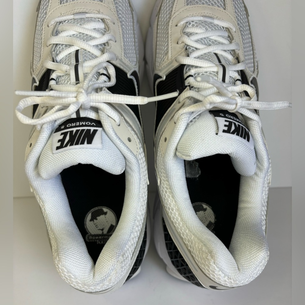 Nike Zoom Vomero 5 White/ Black Men’s Shoes - Picture 9 of 11